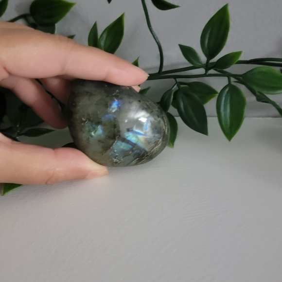 Laboradorite heart - Picture 7 of 7